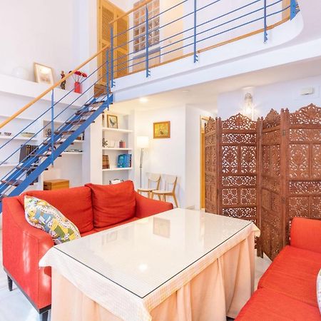 Goles Courtyard With Parking By Valcambre Daire Sevilla Dış mekan fotoğraf